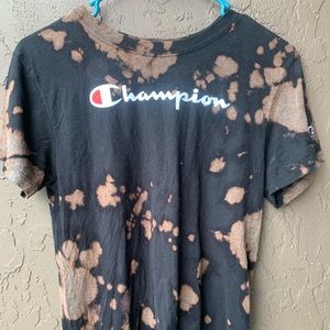 Champion T-shirt